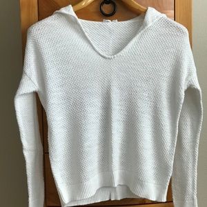 White hooded sweater